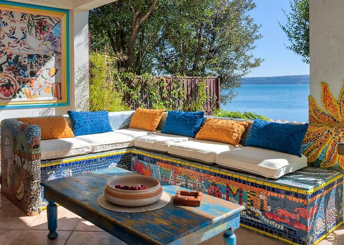 Nyaraló Donatella Zára